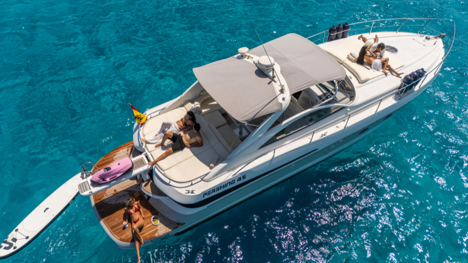 Nona Yacht rental